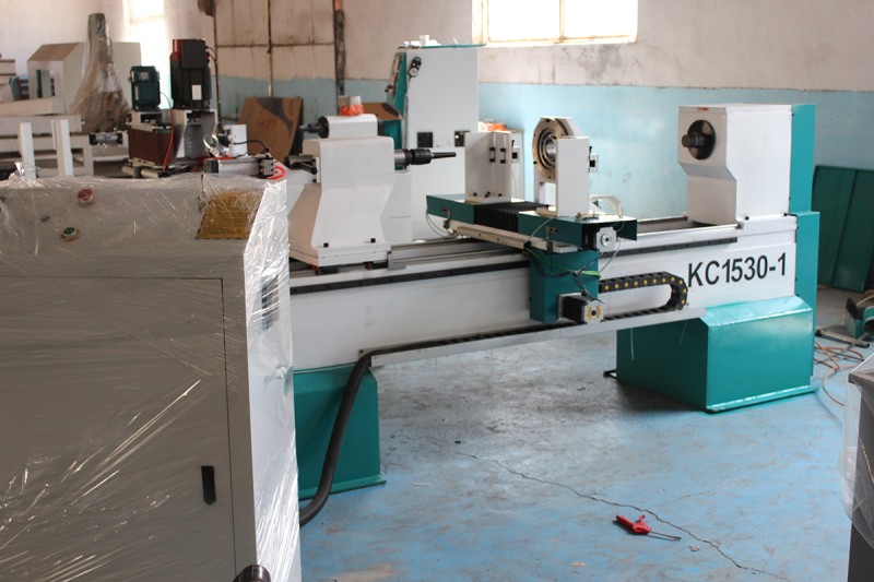 CNC WOOD LATHE