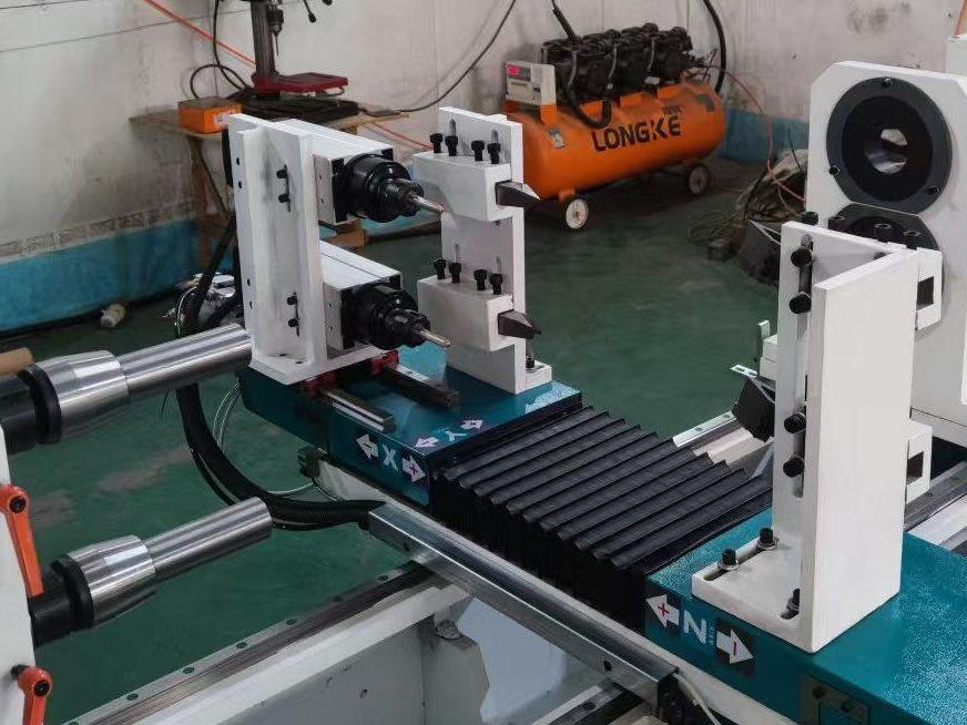 CNC WOOD LATHE